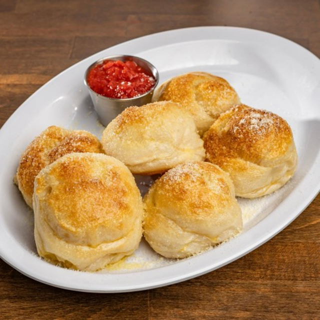 Garlic Knots.