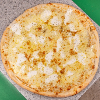16" White Pizza